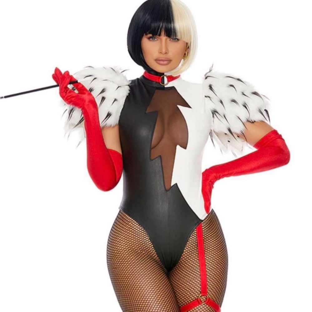 Cruela Halloween Costume